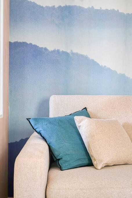 Appartement Colore Wagram - II Париж Екстериор снимка