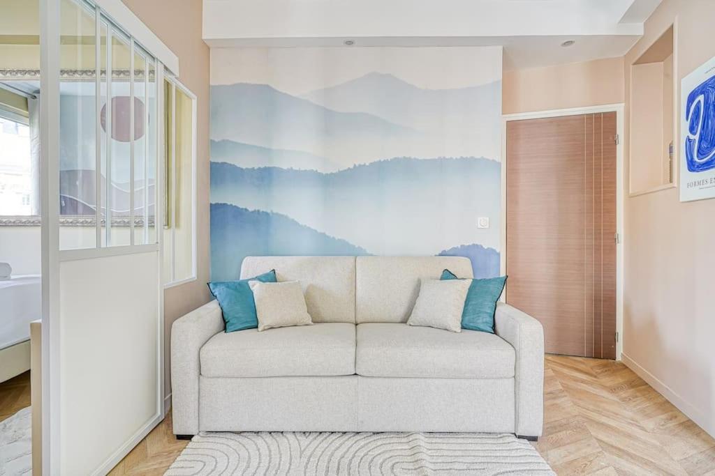 Appartement Colore Wagram - II Париж Екстериор снимка